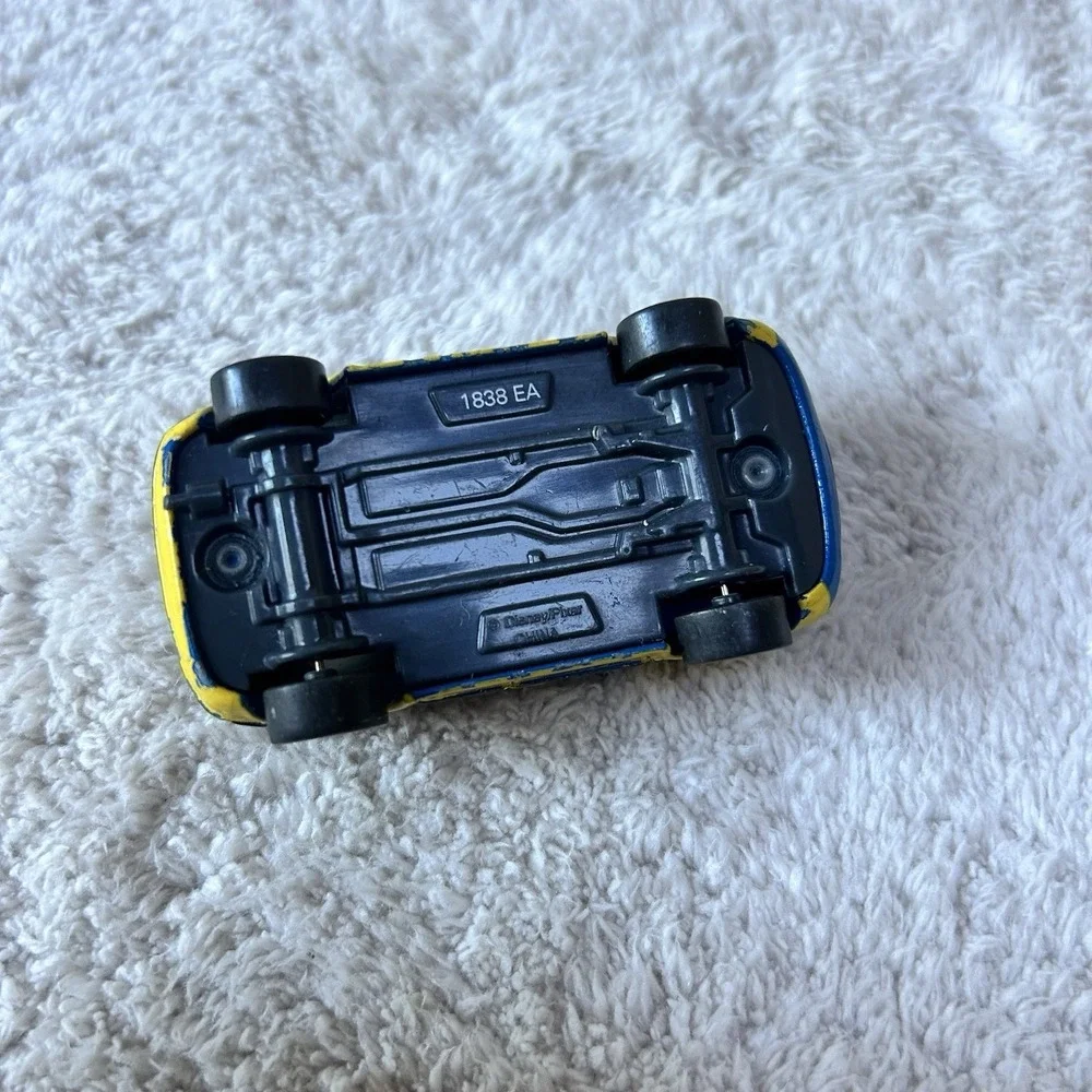 Disney Pixar Cars Piston Cup Diecast (3)Dexter Hoover|Tom|Tow Truck Tom